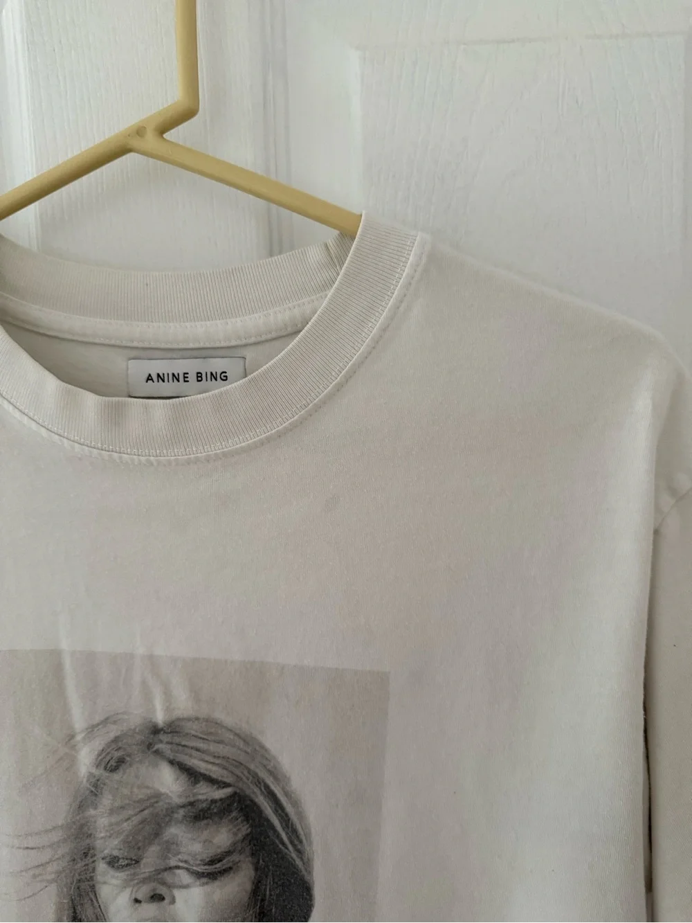 Anine Bing White Ida T-Shirt with Brigitte Bardot Size XS - Picture 5 of 8